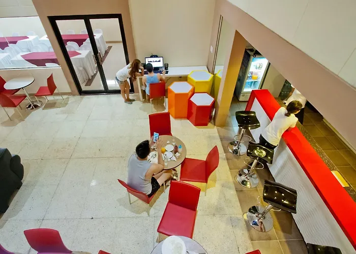 Travelbee Fuente 여관 3*