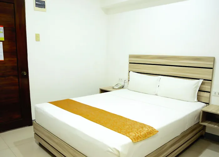 여관 Travelbee Fuente